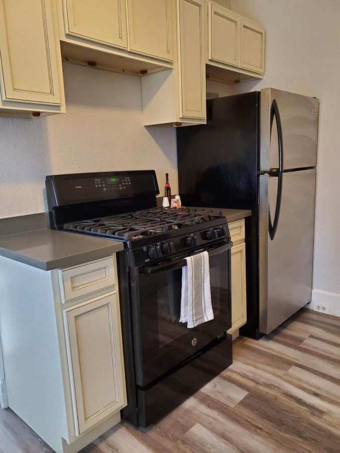 יובה סיטי Claras Residences מראה חיצוני תמונה